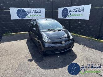 Salvage car Toyota Aygo Aygo (B10), Hatchback, 2005 / 2014 1.0 12V VVT-i 2009/9