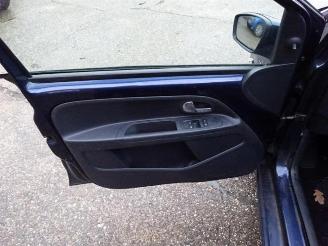 Volkswagen Up! Up! (121), Hatchback, 2011 1.0 12V 60 picture 6