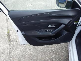 Peugeot 308 308 SW (F4/FC/FN/FR), Combi 5-drs, 2021 1.2 12V PureTech 130 picture 7