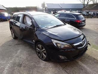 Opel Astra Astra J Sports Tourer (PD8/PE8/PF8), Combi, 2010 / 2015 1.4 Turbo 16V picture 5