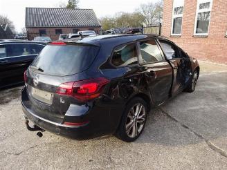 Opel Astra Astra J Sports Tourer (PD8/PE8/PF8), Combi, 2010 / 2015 1.4 Turbo 16V picture 4