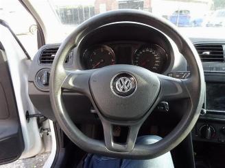 Volkswagen Polo Polo V (6R), Hatchback, 2009 / 2017 1.4 TDI picture 13