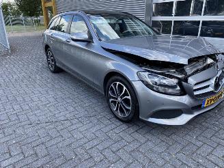 Voiture accidenté Mercedes C-klasse Estate 180 CDI Prestige Panorama 2015/3