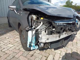 Renault Clio Clio IV (5R) Hatchback 5-drs 0.9 Energy TCE 90 12V (H4B-400(H4B-A4)) [=
66kW]  (11-2012/...) picture 3