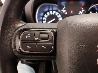 Citroën C3 C3 Aircross (2C/2R) SUV 1.2 e-THP PureTech 110 (EB2ADT(HNP)) [81kW]  (=
06-2017/...) picture 22