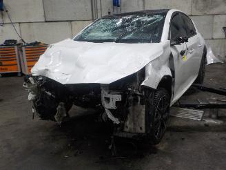 Peugeot 208 208 II (UB/UH/UP) Hatchback 5-drs 1.2 Vti 12V PureTech 130 (EB2ADTS(HN=
S)) [96kW]  (06-2019/...) picture 1