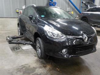 Renault Clio Clio IV Estate/Grandtour (7R) Combi 5-drs 0.9 Energy TCE 90 12V (H4B-4=
08(H4B-B4)) [66kW]  (01-2013/08-2021) picture 2