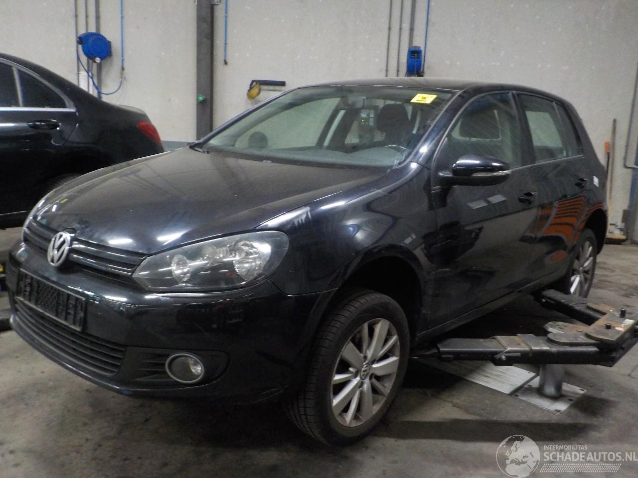 Volkswagen Golf Golf VI (5K1) Hatchback 1.2 TSI BlueMotion (CBZB) [77kW]  (11-2008/11-=
2012)