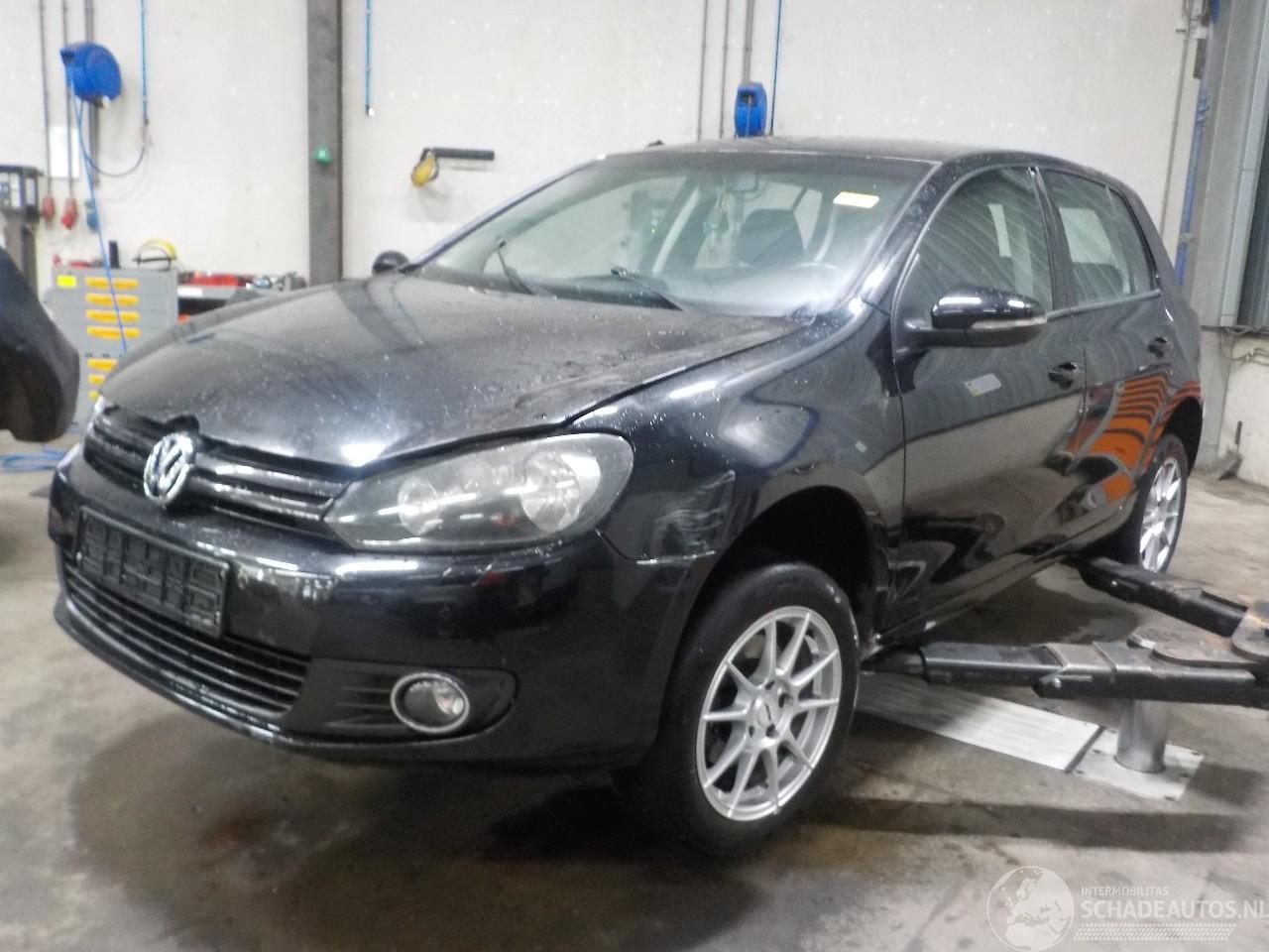 Volkswagen Golf Golf VI (5K1) Hatchback 2.0 TDI 16V (CBDC) [81kW]  (10-2008/11-2012)