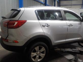Kia Sportage Sportage (SL) Terreinwagen 2.0 CRDi 16V VGT 4x4 (D4HA) [100kW]  (07-20=
10/02-2016) picture 3