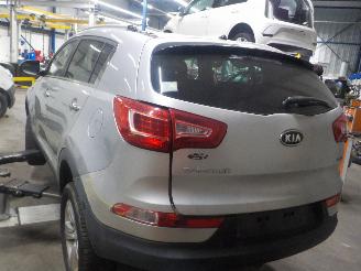 Kia Sportage Sportage (SL) Terreinwagen 2.0 CRDi 16V VGT 4x4 (D4HA) [100kW]  (07-20=
10/02-2016) picture 4