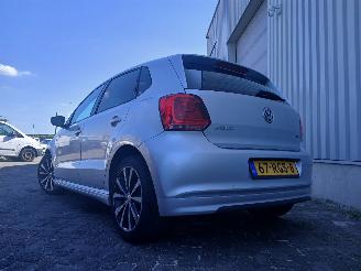 Volkswagen Polo Polo V (6R) Hatchback 1.2 TDI 12V BlueMotion (CFWA(Euro 5)) [55kW]  (1=
0-2009/05-2014) picture 4