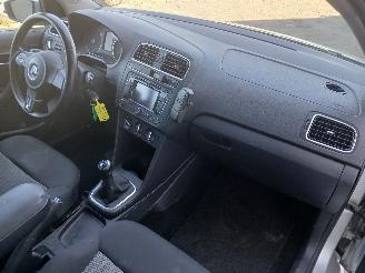 Volkswagen Polo Polo V (6R) Hatchback 1.2 TDI 12V BlueMotion (CFWA(Euro 5)) [55kW]  (1=
0-2009/05-2014) picture 6