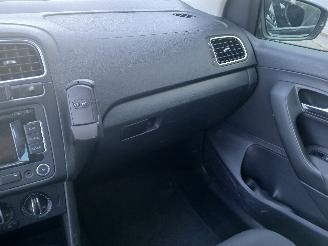 Volkswagen Polo Polo V (6R) Hatchback 1.2 TDI 12V BlueMotion (CFWA(Euro 5)) [55kW]  (1=
0-2009/05-2014) picture 15