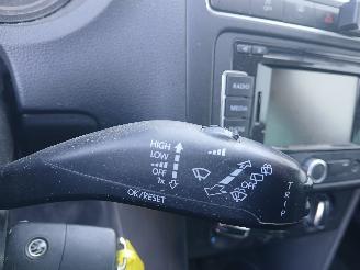 Volkswagen Polo Polo V (6R) Hatchback 1.2 TDI 12V BlueMotion (CFWA(Euro 5)) [55kW]  (1=
0-2009/05-2014) picture 14