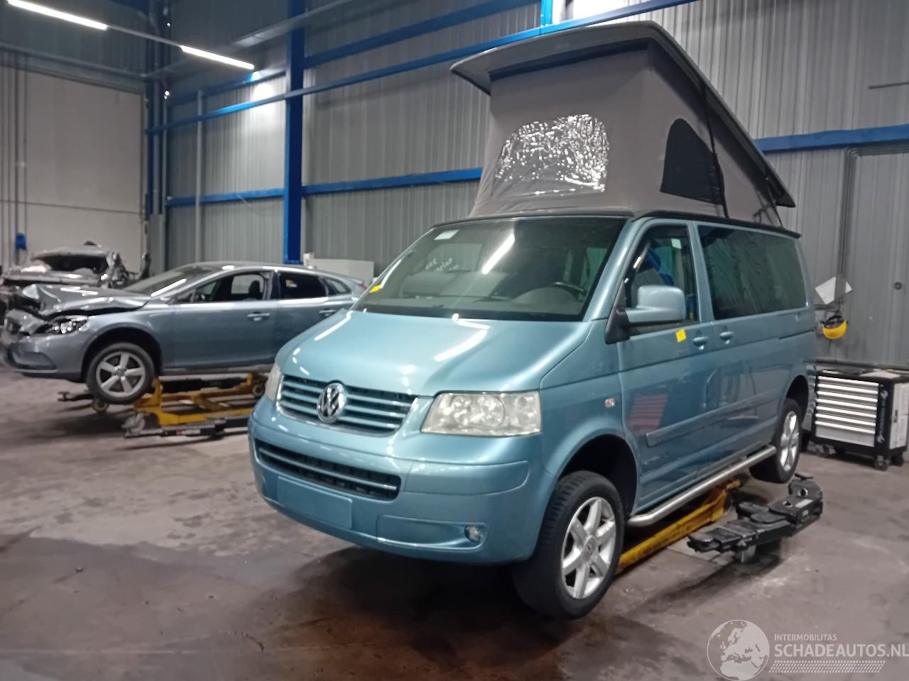 Volkswagen Multivan Multivan T5 (7E/7HC/7HF/7HM) MPV 2.5 TDi (BNZ) [96kW]  (04-2003/11-200=
9)