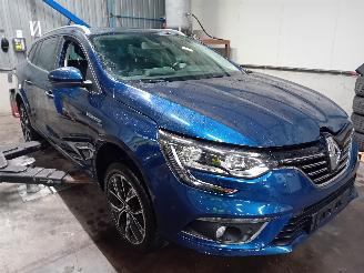 Renault Mégane Megane IV Estate (RFBK) Combi 5-drs 1.5 Energy dCi 110 (K9K-646(K9K-F6=
)) [81kW]  (04-2016/...) picture 2