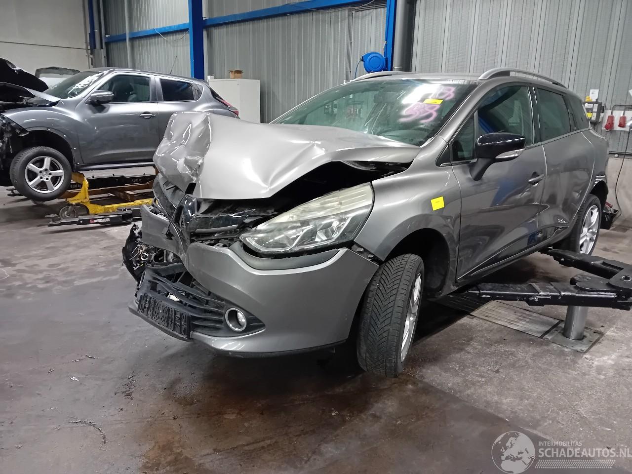 Renault Clio Clio IV Estate/Grandtour (7R) Combi 5-drs 1.5 Energy dCi 90 FAP (K9K-6=
08(K9K-B6)) [66kW]  (11-2012/08-2021)