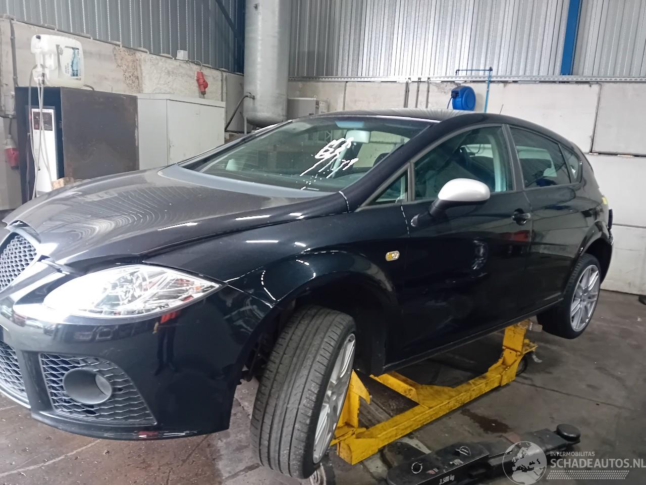 Seat Leon Leon (1P1) Hatchback 5-drs 2.0 TFSI FR 16V (BWA) [147kW]  (05-2005/03-=
2009)