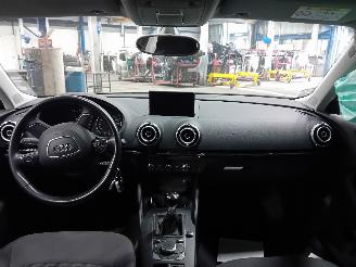 Audi A3 A3 Sportback (8VA/8VF) Hatchback 5-drs 1.2 TFSI 16V (CJZA(Euro 5)) [77=
kW]  (05-2013/03-2020) picture 5