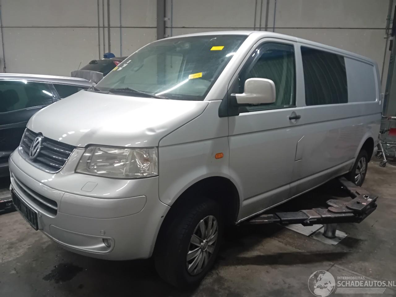 Volkswagen Transporter Transporter T5 Van 2.5 TDi (BNZ) [96kW]  (04-2003/11-2009)