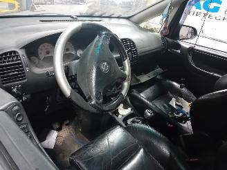 Opel Zafira Zafira (F75) MPV 2.0 16V Turbo OPC (Z20LET(Euro 4)) [141kW]  (09-2001/=
07-2005) picture 5