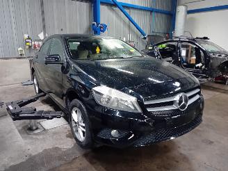 Mercedes A-klasse A (W176) Hatchback 1.5 A-180 CDI 16V (OM607.951) [80kW]  (06-2012/...)= picture 2