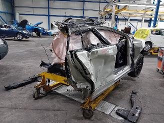 Volkswagen T-Roc T-Roc SUV 1.5 TSI Evo BMT 16V (DXDB) [110kW]  (11-2017/...) picture 3