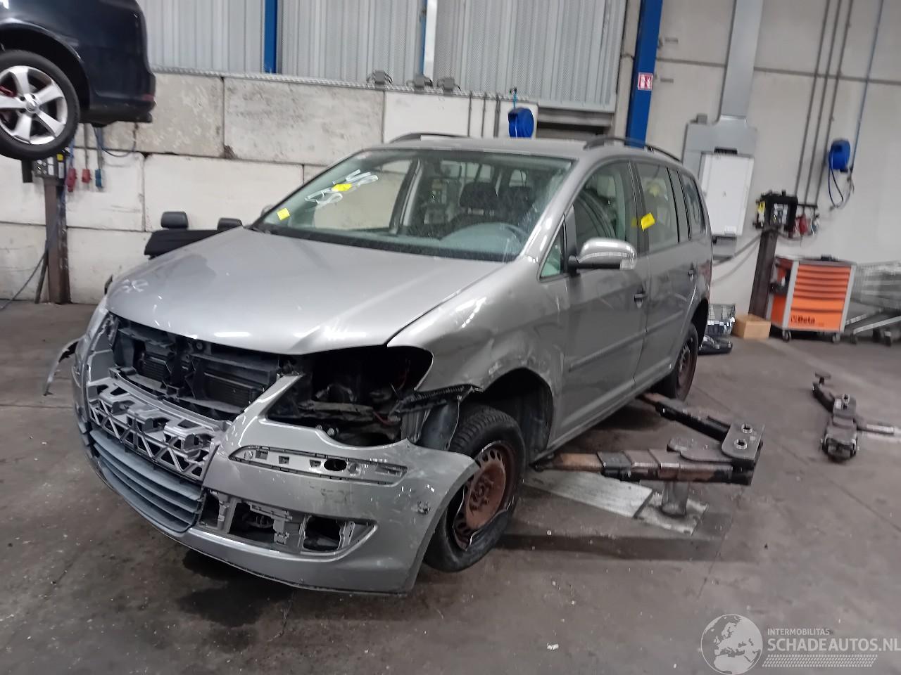 Volkswagen Touran Touran (1T1/T2) MPV 1.4 16V TSI 140 (BMY) [103kW]  (02-2006/05-2010)