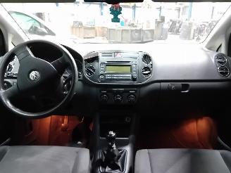 Volkswagen Golf Golf Plus (5M1/1KP) MPV 1.6 FSI 16V (BLF(Euro 4)) [85kW]  (12-2004/05-=
2008) picture 5