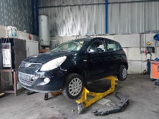 Démontage voiture Hyundai I-20 i20 Hatchback 1.2i 16V (G4LA) [57kW]  (09-2008/12-2012) 2010