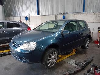 Auto da rottamare Volkswagen Golf Golf V (1K1) Hatchback 1.6 FSI 16V (BLF(Euro 4)) [85kW]  (10-2003/07-2=
008) 2006