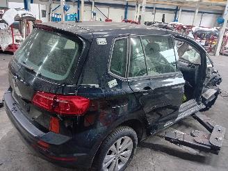 Volkswagen Golf Golf Sportsvan (AUVS) MPV 1.0 TSI 12V BlueMotion Technology (CHZD) [85=
kW]  (05-2015/12-2021) picture 3