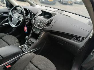 Opel Zafira Zafira Tourer (P12) MPV 1.4 Turbo 16V ecoFLEX (A14NET(Euro 5)) [88kW] =
 (10-2011/06-2014) picture 7