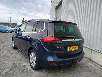 Opel Zafira Zafira Tourer (P12) MPV 1.4 Turbo 16V ecoFLEX (A14NET(Euro 5)) [88kW] =
 (10-2011/06-2014) picture 5