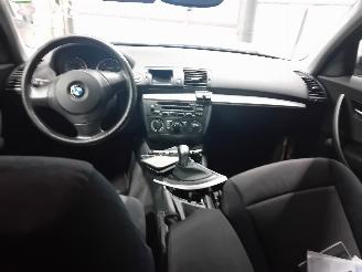 BMW 1-serie 1 serie (E87/87N) Hatchback 5-drs 120d 16V (M47-D20(204D4)) [120kW]  (=
06-2004/06-2011) picture 5