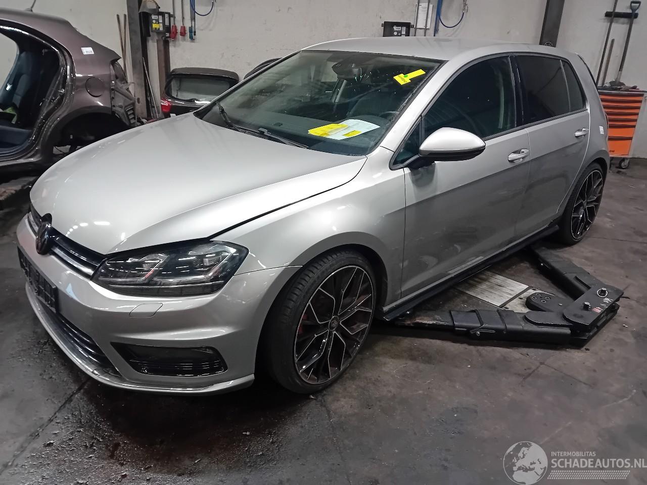 Volkswagen Golf Golf VII (AUA) Hatchback 1.4 TSI 16V (CPTA) [103kW]  (11-2012/...)