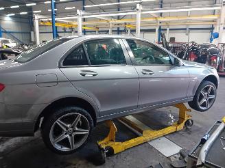 Mercedes C-klasse C (W204) Sedan 2.2 C-200 CDI 16V BlueEFFICIENCY (OM651.913) [100kW]  (=
01-2011/...) picture 3