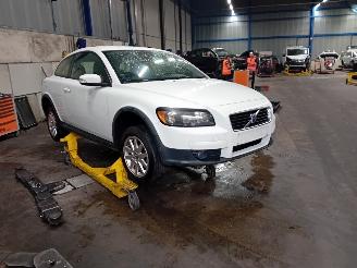 Volvo C-30 C30 (EK/MK) Hatchback 3-drs 1.6 16V (B4164S3) [74kW]  (10-2006/12-2012=
) picture 2