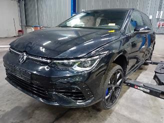 Vrakbiler auto Volkswagen Golf Golf VIII (CD1) Hatchback 2.0 TSI R 16V 4Motion (DNFF) [245kW]  (07-20=
22/...) 2023