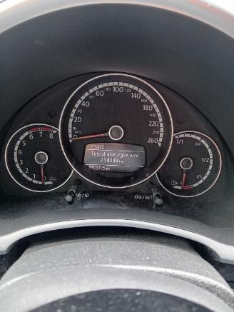 Volkswagen Tundra Beetle (16AB) Hatchback 3-drs 1.2 TSI (CBZB) [77kW]  (07-2011/07-2019)= picture 2