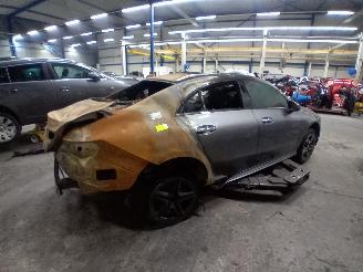 Mercedes Cla-klasse CLA (118.3) Sedan 1.3 CLA-200 Turbo 16V (M282.914) [120kW]  (03-2019/.=
=2E.) picture 3