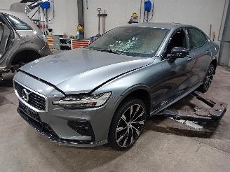 Auto da rottamare Volvo S-60 S60 III (ZS) Sedan 2.0 T5 16V (B4204T26) [184kW]  (02-2019/12-2021) 2019