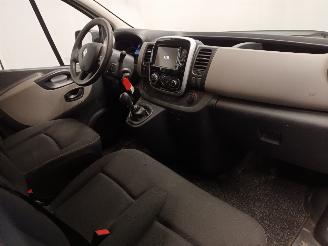 Renault Trafic Trafic (1FL/2FL/3FL/4FL) Van 1.6 dCi 125 Twin Turbo (R9M-452(R9M-D4)) =
[92kW]  (07-2015/...) picture 13