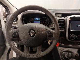 Renault Trafic Trafic (1FL/2FL/3FL/4FL) Van 1.6 dCi 125 Twin Turbo (R9M-452(R9M-D4)) =
[92kW]  (07-2015/...) picture 15