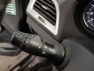 Renault Mégane Megane III Grandtour (KZ) Combi 5-drs 1.5 dCi 110 (K9K-837(K9K-N8)) [8=
1kW]  (02-2009/04-2016) picture 13