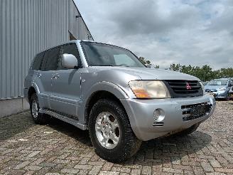 Mitsubishi Pajero Pajero Hardtop (V6/7) Terreinwagen 3.2 DI-D 16V (4M41) [118kW]  (04-20=
00/12-2006) picture 7