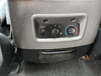 Mitsubishi Pajero Pajero Hardtop (V6/7) Terreinwagen 3.2 DI-D 16V (4M41) [118kW]  (04-20=
00/12-2006) picture 16