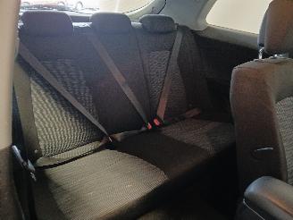 Kia Cee d Cee'd Sporty Wagon (EDF) Combi 1.4 16V (G4FA) [80kW]  (09-2007/12-2012=
) picture 9