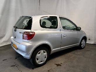 Toyota Yaris Yaris (P1) Hatchback 1.3 16V VVT-i (2NZFE) [63kW]  (08-1999/11-2005) picture 6